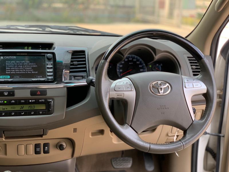 FORTUNER 4X4 3.0 V ,A/T